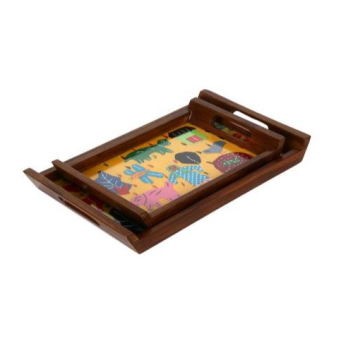 صواني وأطباق